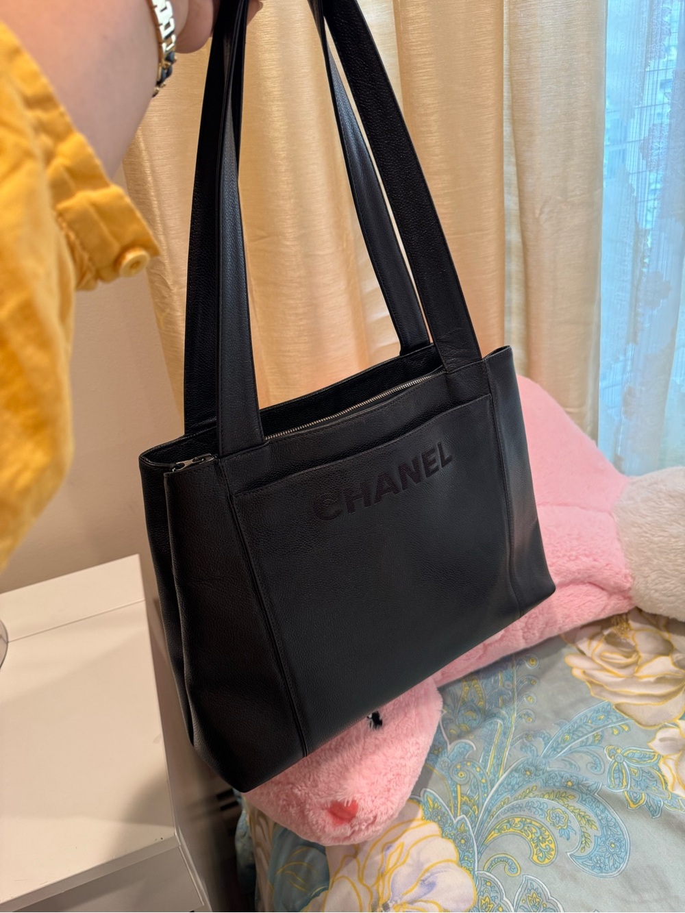 CHANEL Black Pebbled Leather Shoulder Tote - Picture 12 of 13